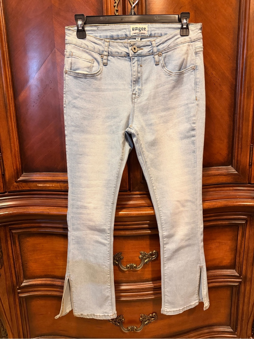 Umgee Light Blue Jeans with Front Slits size 26